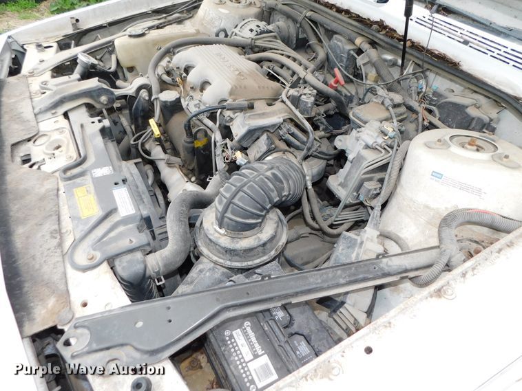 image for item HX9318 1994 Buick Century Special