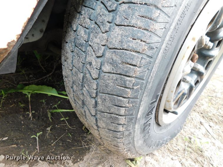 image for item HX9318 1994 Buick Century Special