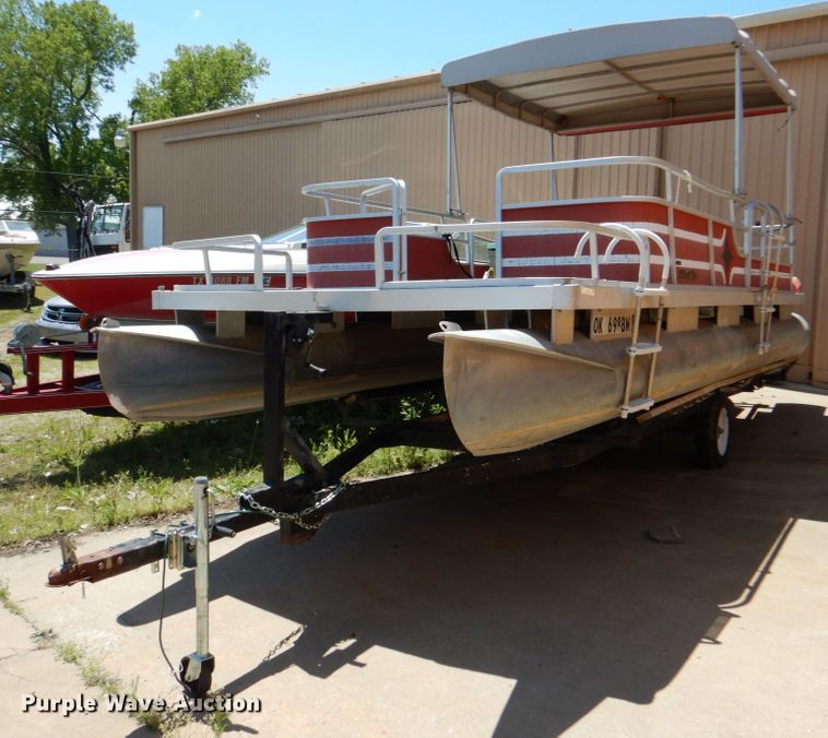 image for item IA9773 Harris FloteBote  pontoon boat