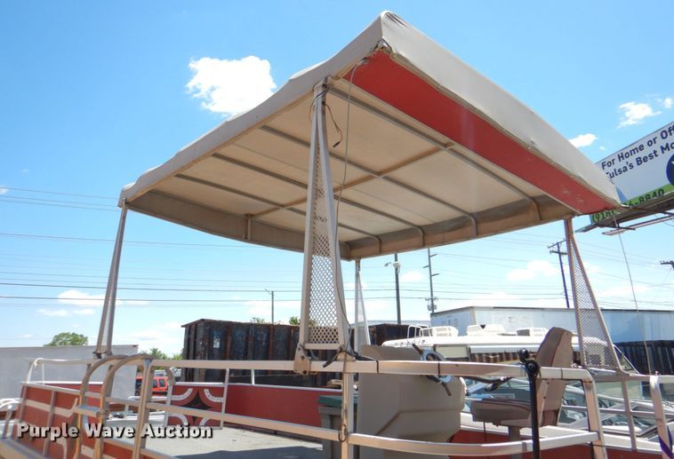 image for item IA9773 Harris FloteBote  pontoon boat