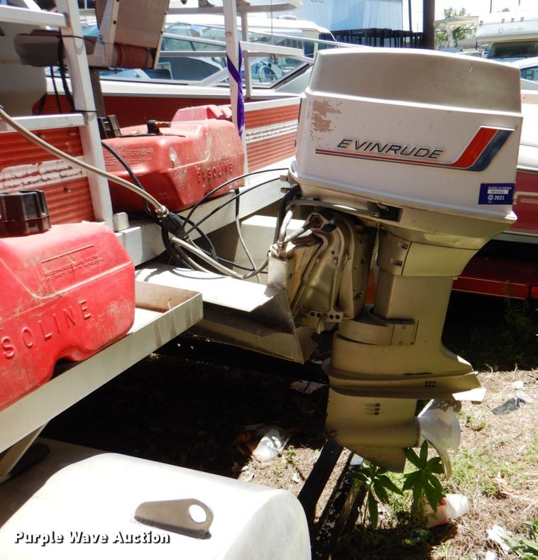 image for item IA9773 Harris FloteBote  pontoon boat