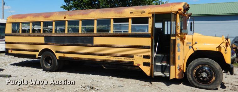 image for item IA9777 1986 Thomas Built  school bus