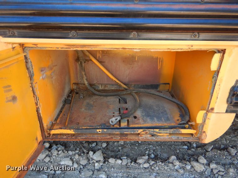 image for item IA9777 1986 Thomas Built  school bus