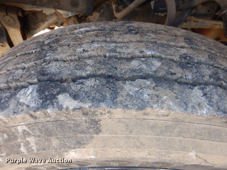 image for item IA9777 1986 Thomas Built  school bus