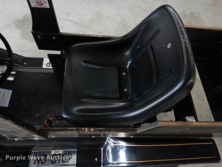image for item IA9830 Go kart