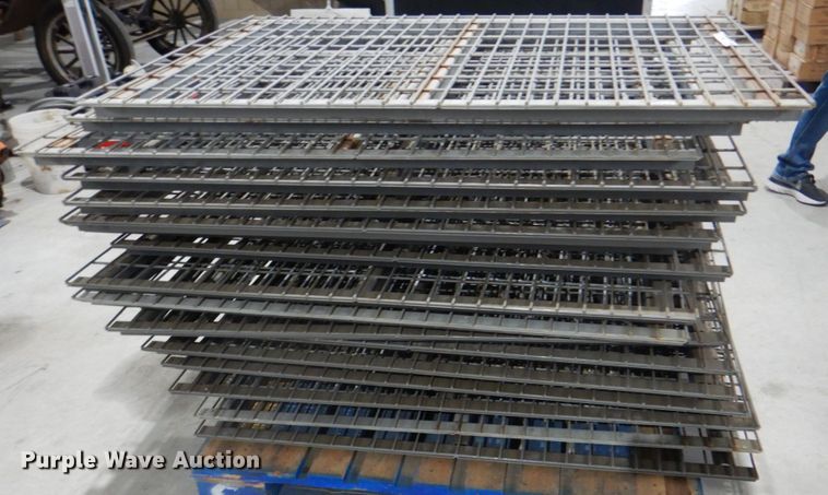 image for item IA9834 (18) pallet racking shelves