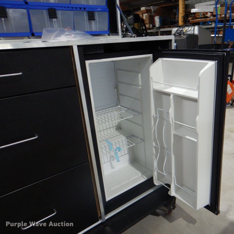 image for item IA9836 Vericor vaccination station