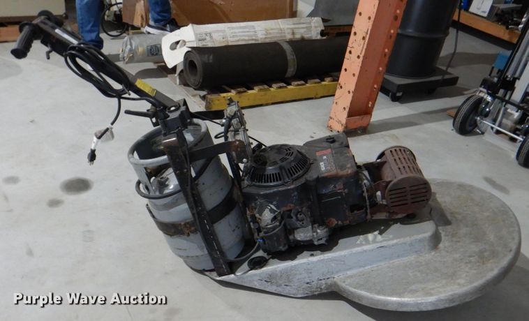 image for item IA9838 Floor scrubber