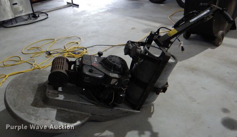 image for item IA9838 Floor scrubber