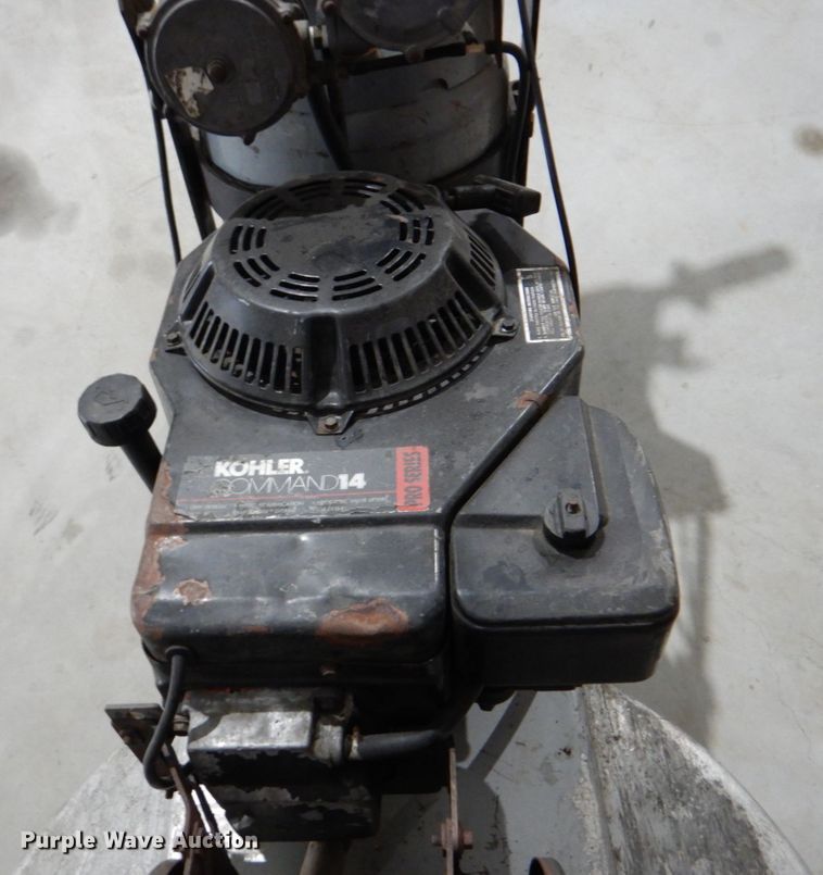 image for item IA9838 Floor scrubber