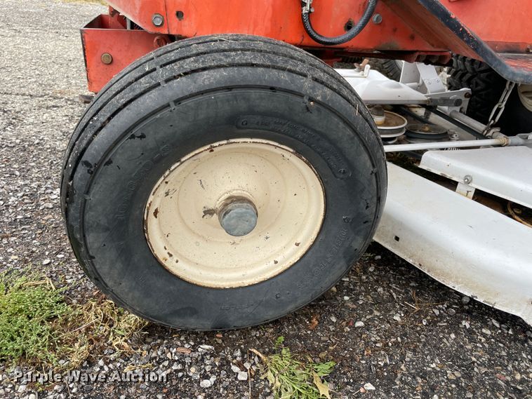 image for item IC9298 (2) 1973 Allis Chalmers 416 lawn mowers