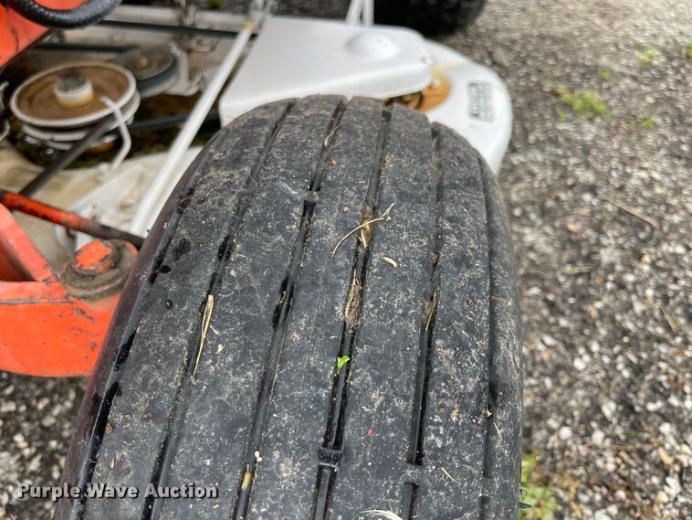 image for item IC9298 (2) 1973 Allis Chalmers 416 lawn mowers