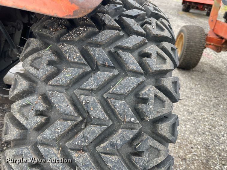 image for item IC9298 (2) 1973 Allis Chalmers 416 lawn mowers