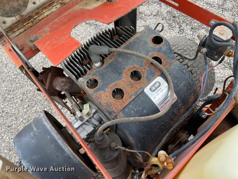 image for item IC9298 (2) 1973 Allis Chalmers 416 lawn mowers