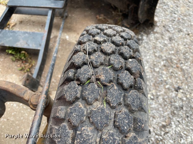 image for item IC9301 (2) Allis Chalmers 716H lawn mowers