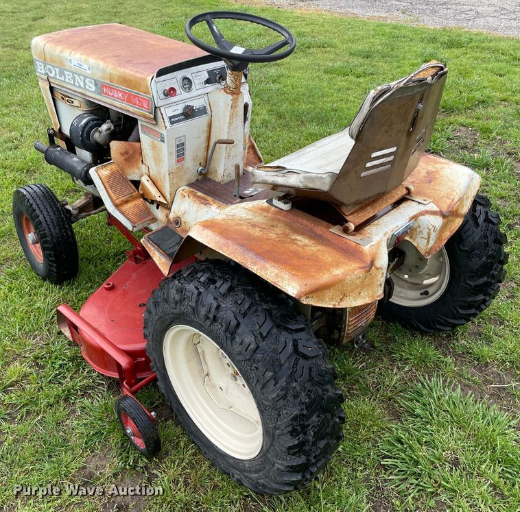image for item IC9302 Bolens 1476  lawn mower