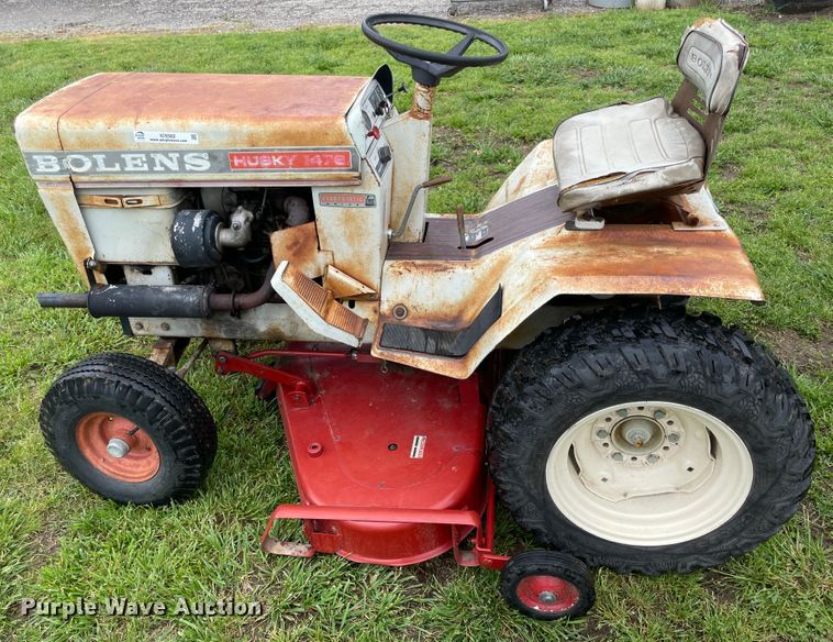 image for item IC9302 Bolens 1476  lawn mower