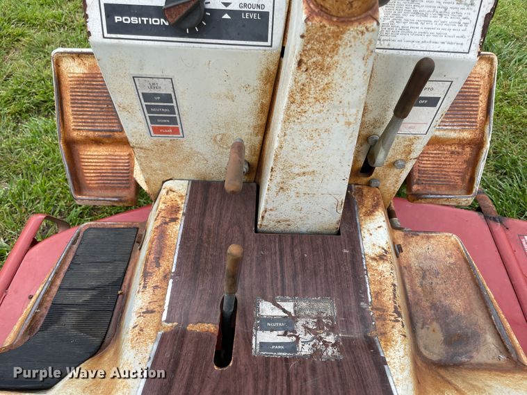 image for item IC9302 Bolens 1476  lawn mower