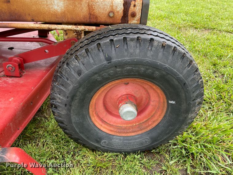 image for item IC9302 Bolens 1476  lawn mower