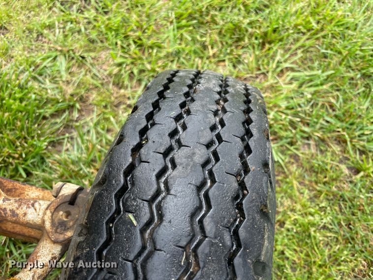 image for item IC9302 Bolens 1476  lawn mower