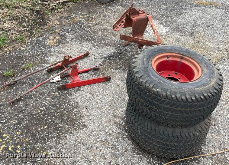 image for item IC9302 Bolens 1476  lawn mower