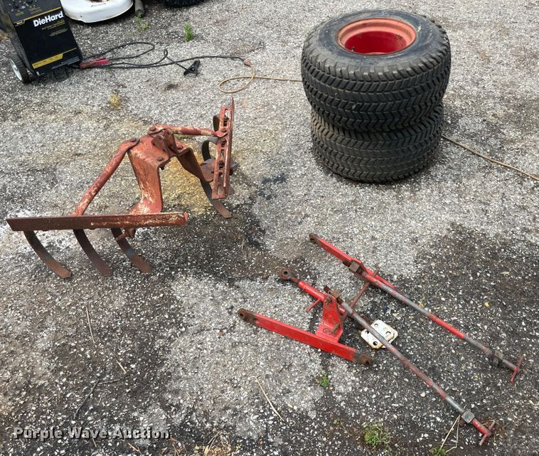 image for item IC9302 Bolens 1476  lawn mower