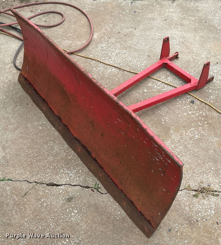 image for item IC9302 Bolens 1476  lawn mower