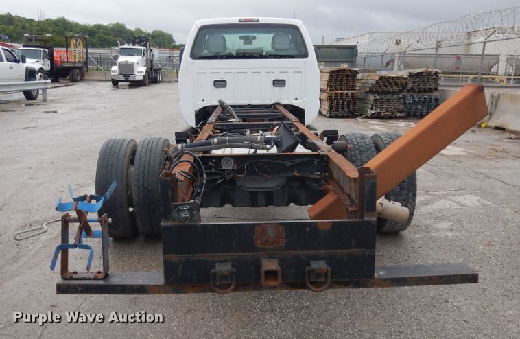 image for item ID9877 2012 Ford F550  truck cab and chassis