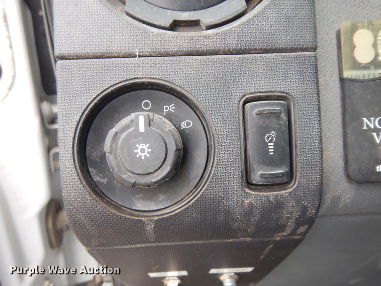 image for item ID9877 2012 Ford F550  truck cab and chassis