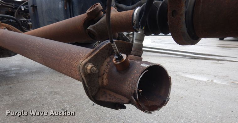 image for item ID9877 2012 Ford F550  truck cab and chassis