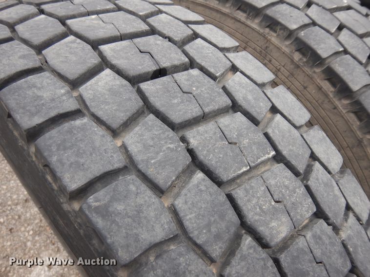 image for item ID9877 2012 Ford F550  truck cab and chassis