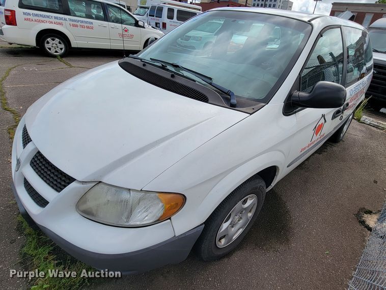 image for item IF9752 2002 Dodge Caravan  van