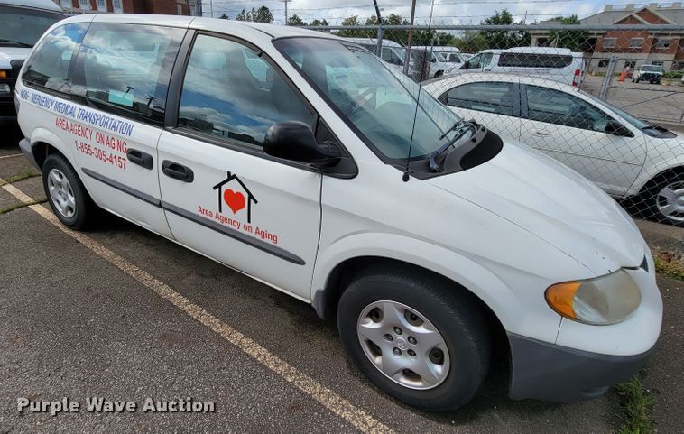 image for item IF9752 2002 Dodge Caravan  van