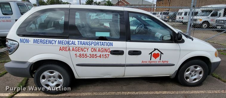 image for item IF9752 2002 Dodge Caravan  van