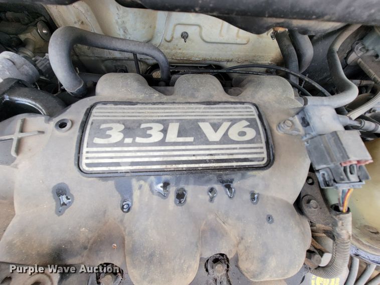 image for item IF9752 2002 Dodge Caravan  van