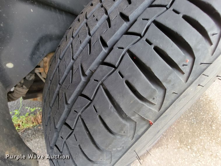 image for item IF9752 2002 Dodge Caravan  van