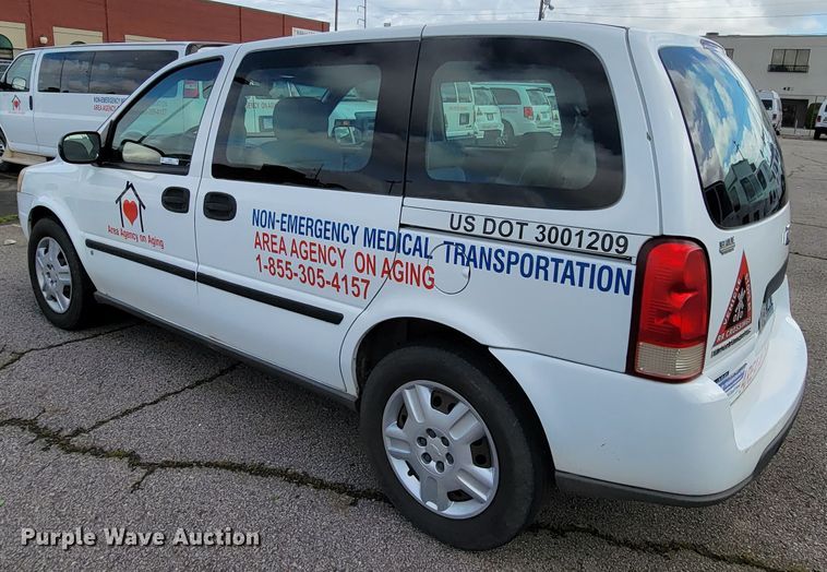 image for item IF9753 2008 Chevrolet Uplander  van