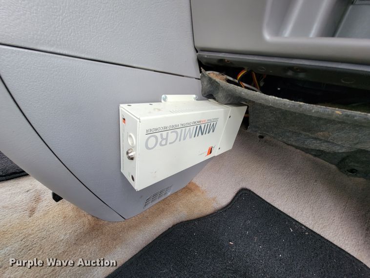image for item IF9753 2008 Chevrolet Uplander  van