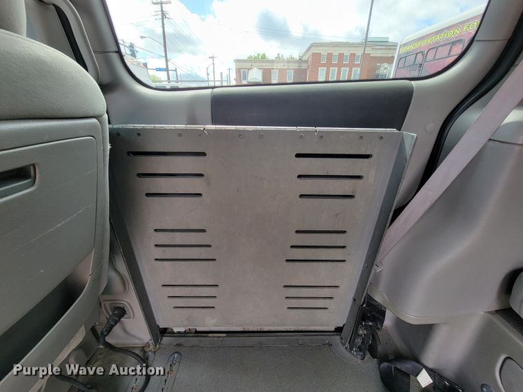 image for item IF9754 2006 Chevrolet Uplander  handicap accessible van