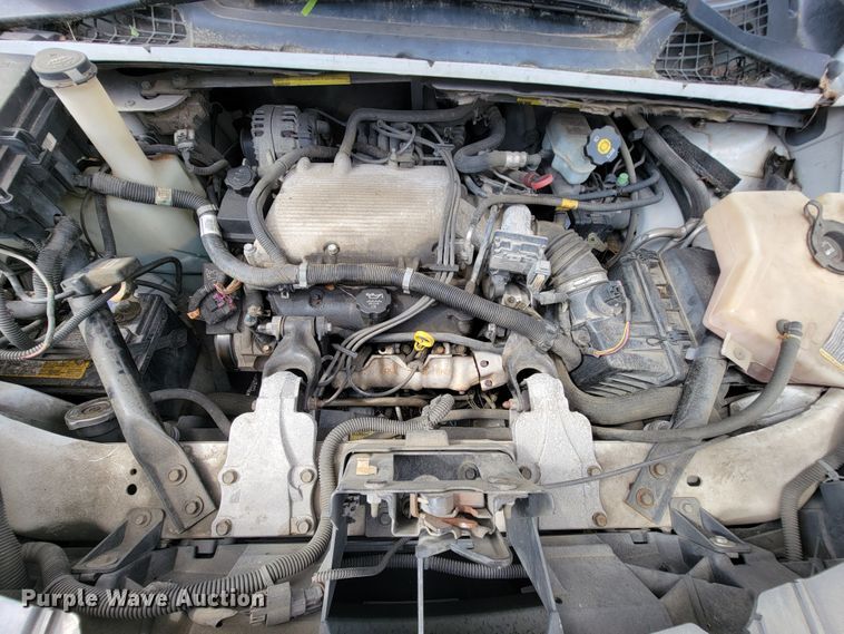 image for item IF9754 2006 Chevrolet Uplander  handicap accessible van