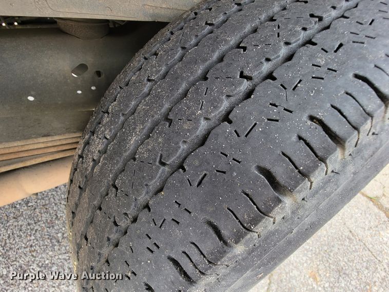 image for item IF9755 2007 Ford E350  handicap accessible van