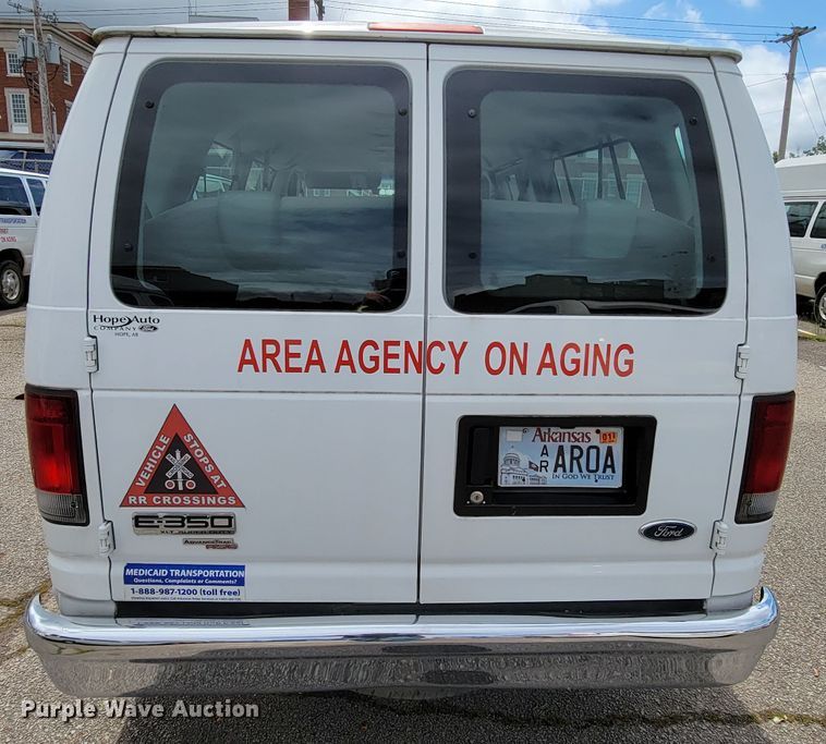 image for item IF9756 2008 Ford E350  van