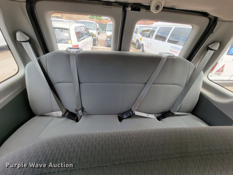 image for item IF9756 2008 Ford E350  van