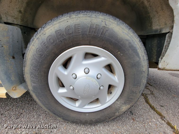 image for item IF9756 2008 Ford E350  van