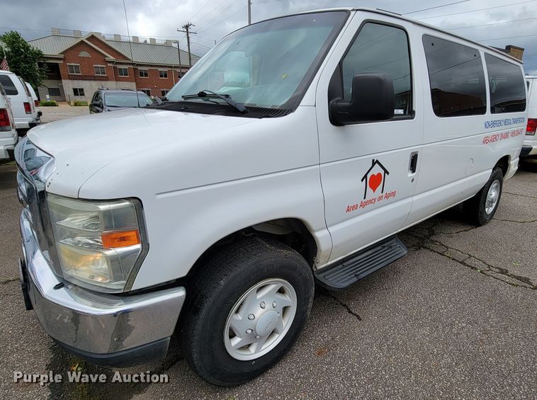 image for item IF9757 2008 Ford E350  van
