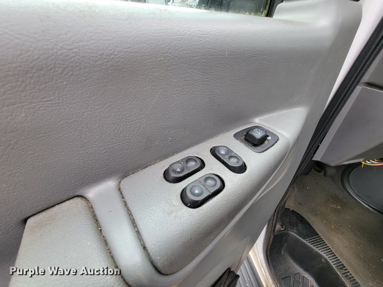 image for item IF9757 2008 Ford E350  van