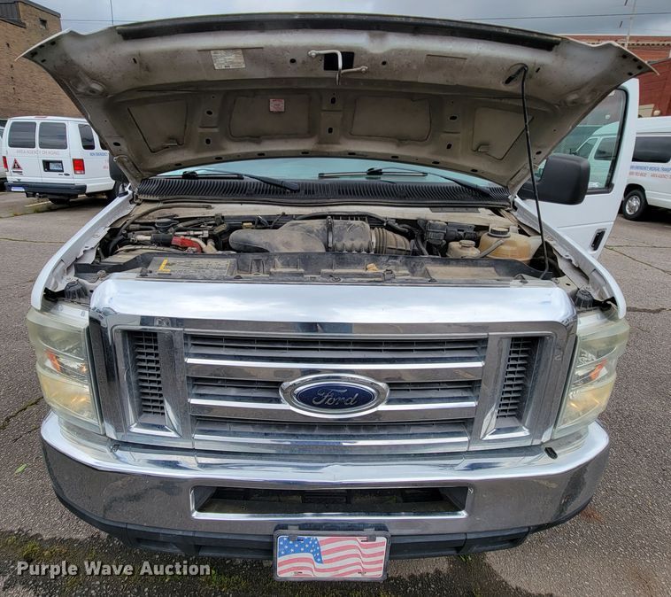 image for item IF9757 2008 Ford E350  van