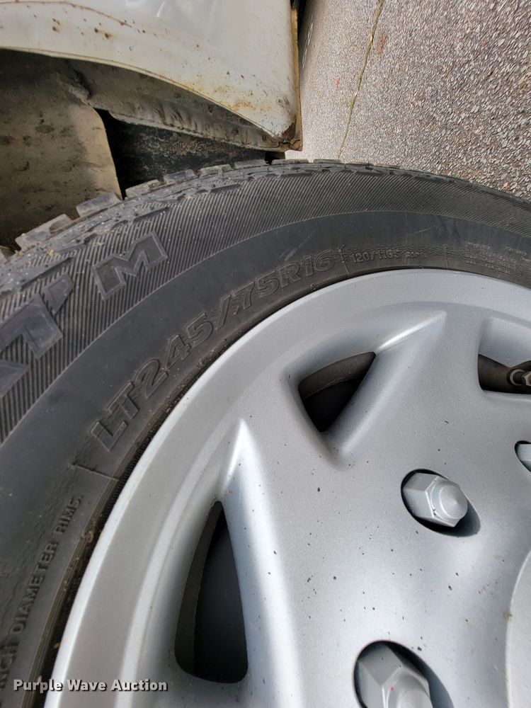 image for item IF9757 2008 Ford E350  van