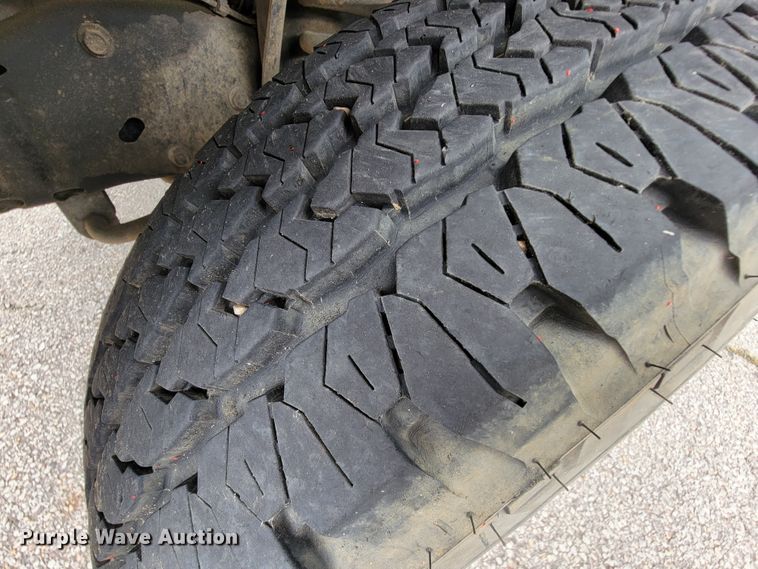 image for item IF9759 2004 Ford E350  van