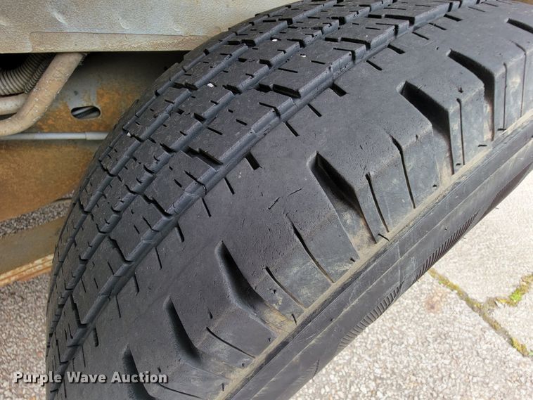 image for item IF9761 2006 Ford E350  van